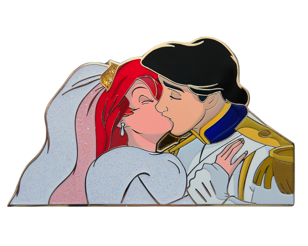 Ariel & Eric Kiss